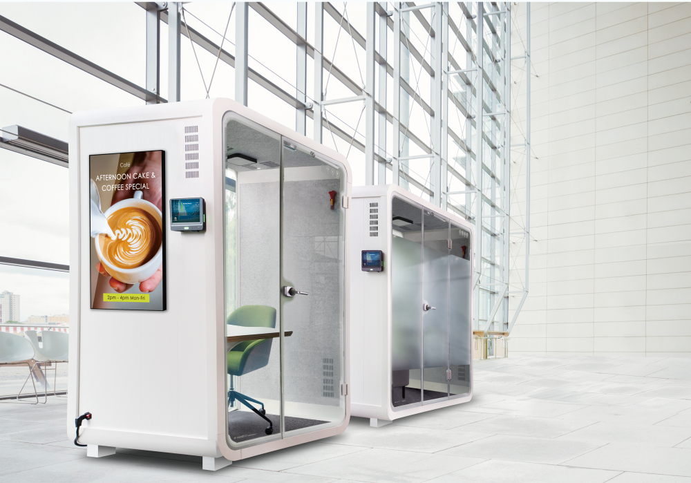 beats365子公司达擎之智慧行动办公舱，采用PDLC智能调光玻璃设计，透过通电与断电的电流切换，呈现透明与雾面效果，具节能降耗特性并兼顾隐私，确保信息安全