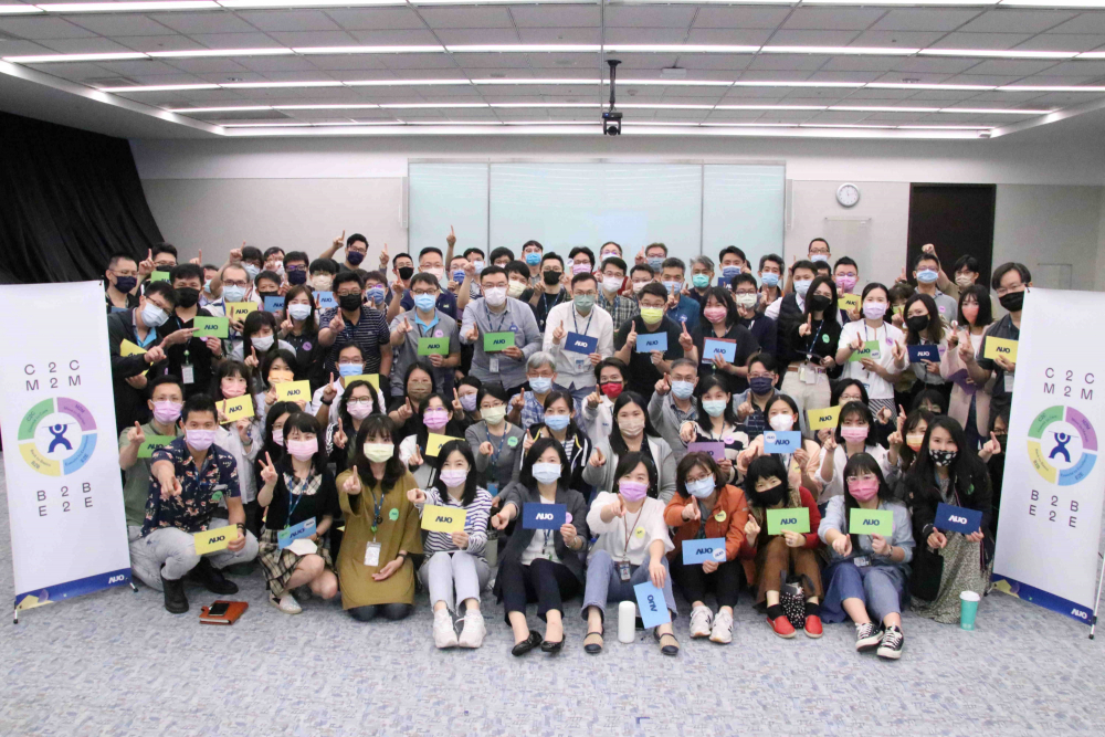 友達提供全球及集團輪調機會，支持同仁持續進修學習，致力為專業人才打造友善多元的職場環境