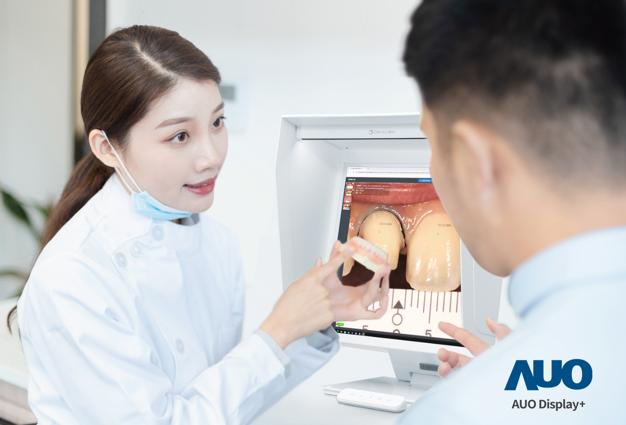 達擎積極投入牙科領域，瞄準牙技所數位轉型趨勢，與成軍滿周年的子公司原色口腔數位，展現智慧牙技整合方案的落地成果，加速推動牙科與假牙製作流程數位化