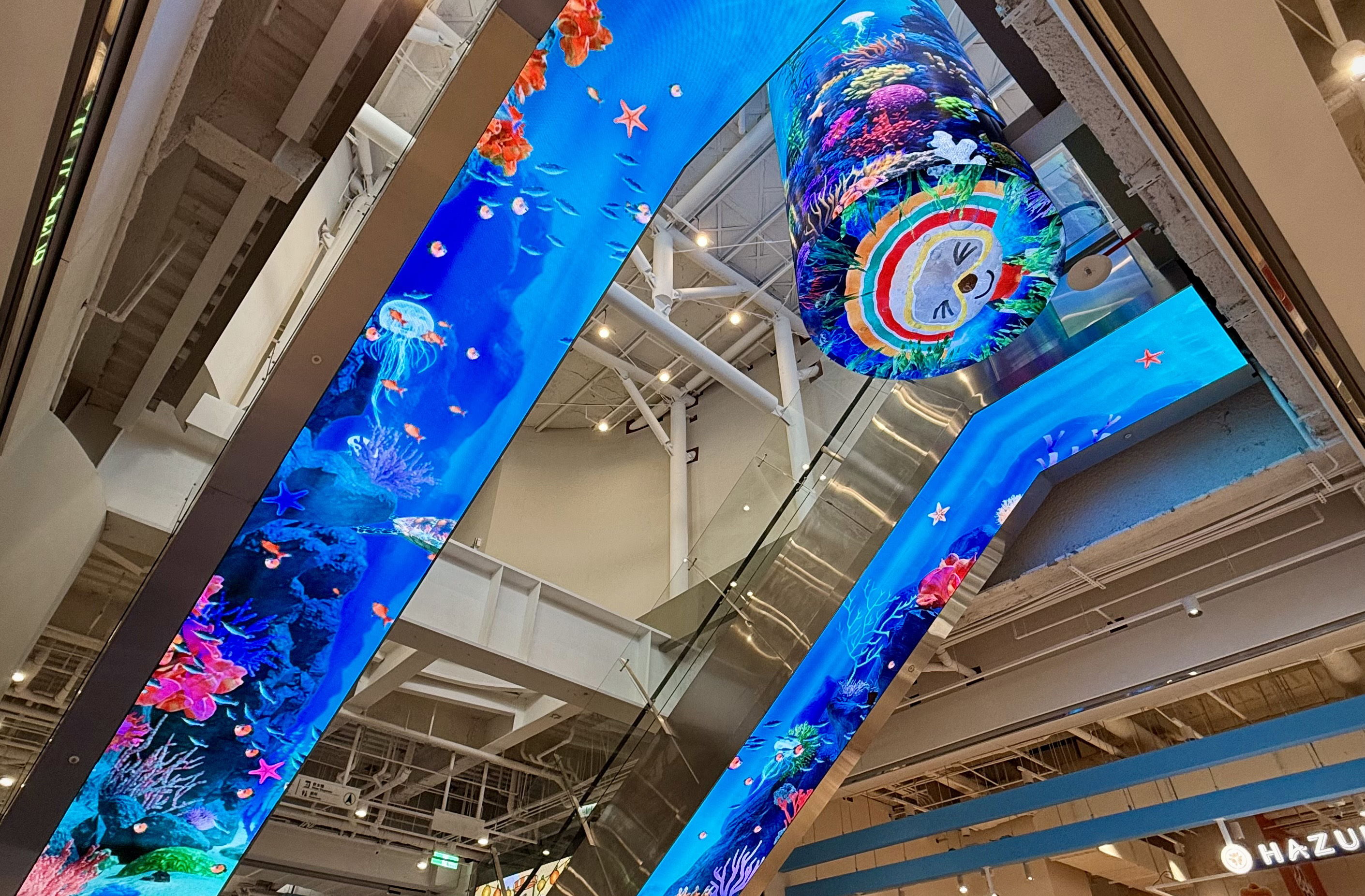 達擎與傑可達整合先進顯示技術與軟硬體應用服務，提供一系列大型LED顯示解決方案，為全新改裝開幕的「清水服務區」佈局嶄新視覺體驗。